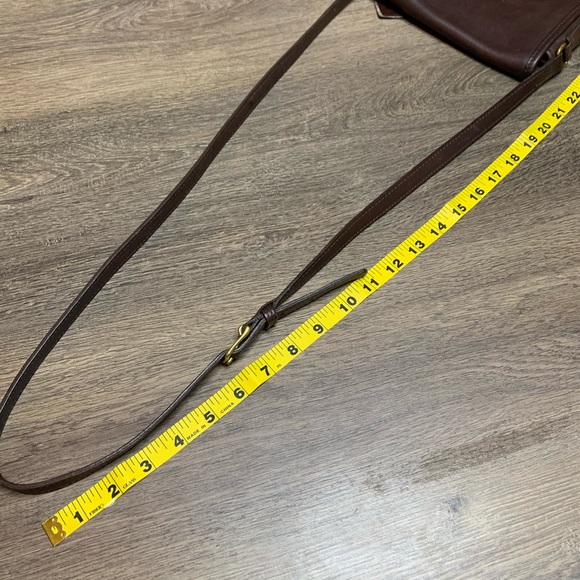 Coach 9076 Brown Gold Leather Cross Body Bag - Picture 3 of 8